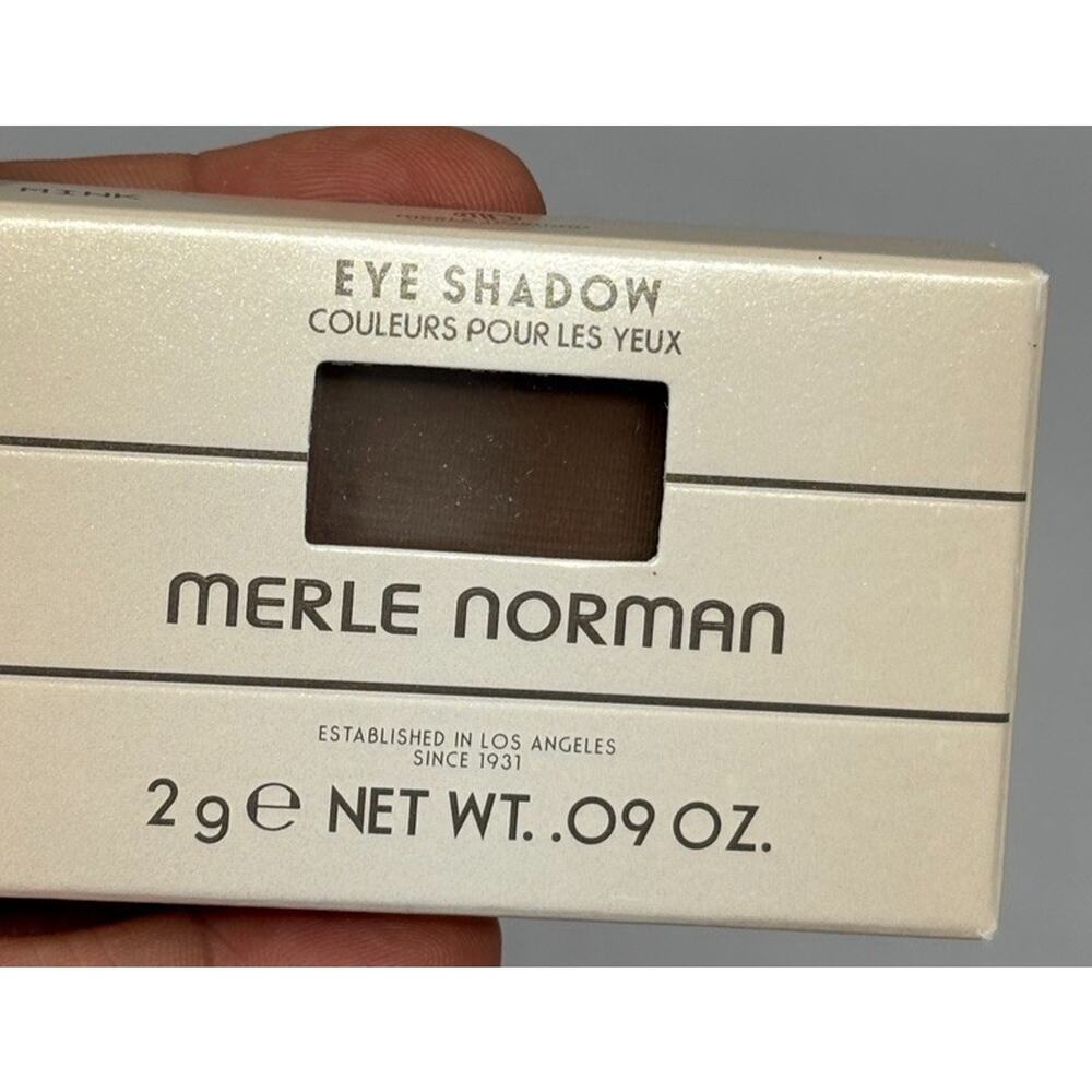Merle Norman‎ Soft Touch Eye Shadow....Shade is MINk....NEW - Picture 3 of 6